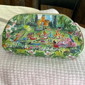 Estee Launder Makeup Bag